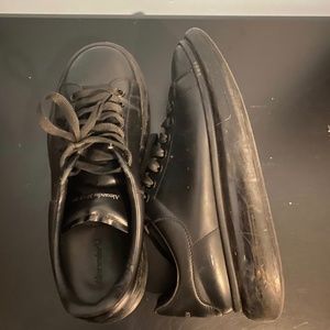 Alexander Mcqueens (Black)
